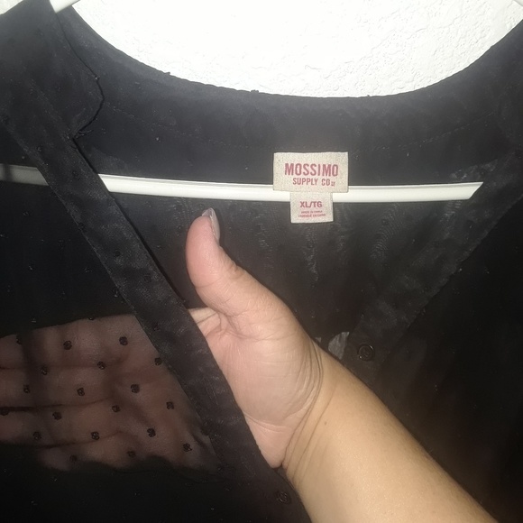 Top - Picture 2 of 2